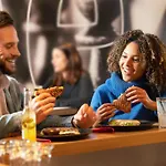 ホテル イビス リールセンター グラン パレ リール