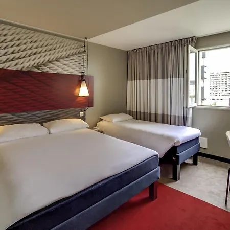 Otel Ibis Centre Grand Palais Lille