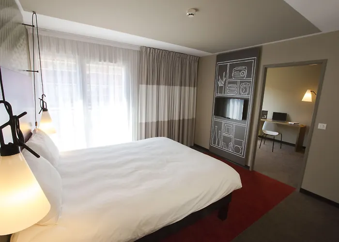 Hotel Ibis Centre Grand Palais