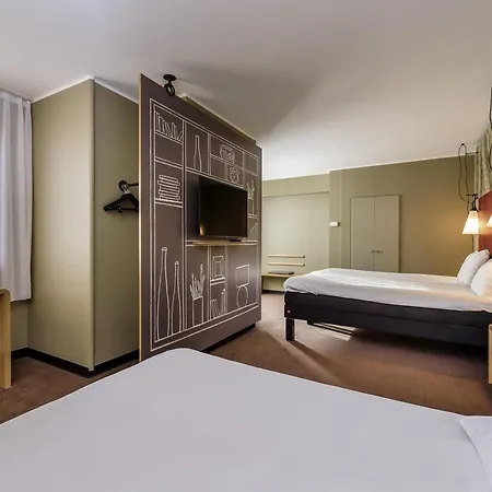 Ibis Centre Grand Palais فندق 3*